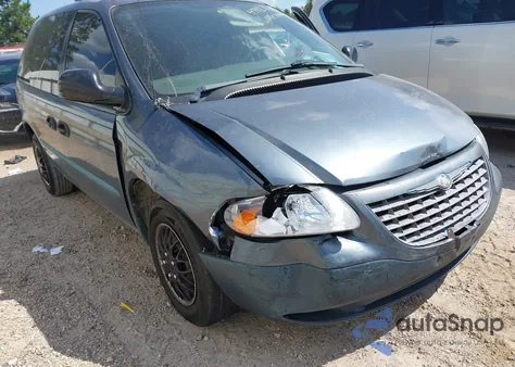 2002 Chrysler Voyager z USA, uszkodzony, nr VIN 1C8GJ25372B661573